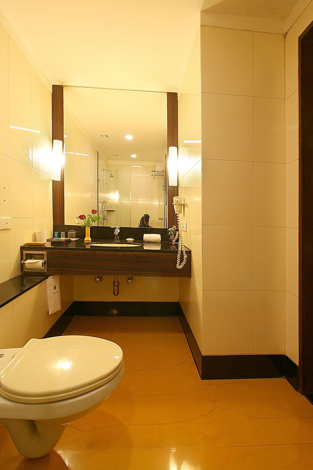 Hotel Studio Estique Pune Exterior foto