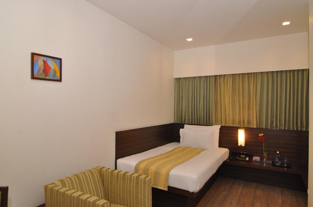 Hotel Studio Estique Pune Zimmer foto